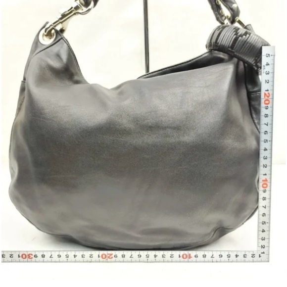 💯 Authentic Choo black leather hobo with silver studs - Picture 2 of 8
